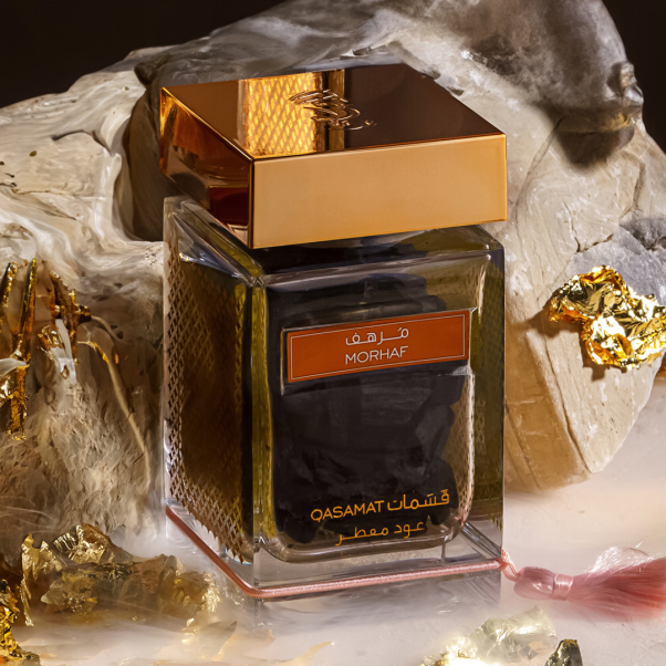 Why Is Oud a Timeless Scent in Rasasi Perfumes?